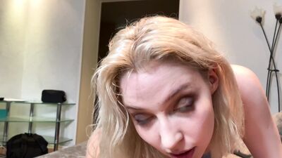 Came to the project to fuck a young chick and cum on her face