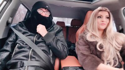 Got into a stranger's car, she locked the doors and fucked him
