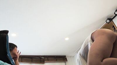 I DISCOVER MY STEP SISTER MASTURBATING AND I FUCK HER