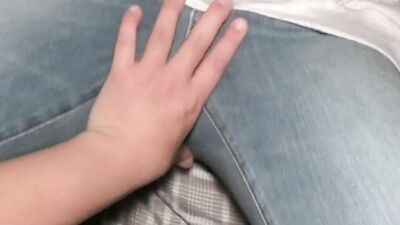 I had sex instead of inviting a runaway girl I met at Tind◯r to my room and staying overnight.