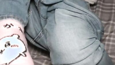 I had sex instead of inviting a runaway girl I met at Tind◯r to my room and staying overnight.