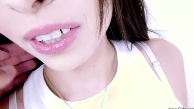 Sweet Teen has Unexpected Sex with Agent Porn Videos