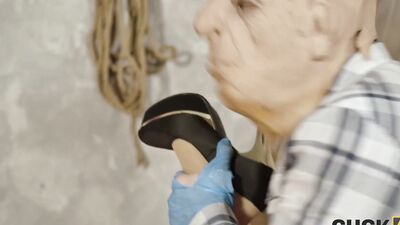 CUCK4K. Fetish Funhouse Begins