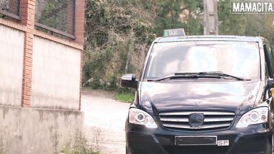 Spanish Girl Aisha Wild Outdoor Fuck with Big Dick Taxi Driver - MAMACITAZ