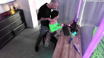 Aria Gets Railed By A Huge Cock On Her Game Stream