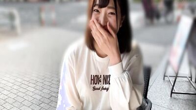 M781G02 Gonzo SEX with a beautiful girl who has a sense of transparency who came to Tokyo from the countryside and is embarrassed at a love hotel!