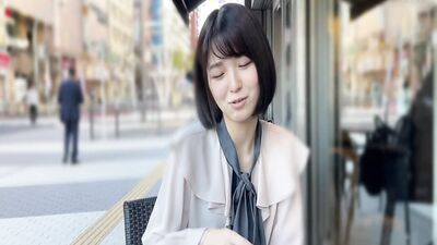 M781G01 Gonzo SEX with a beautiful girl with short hair and a healthy slender body!