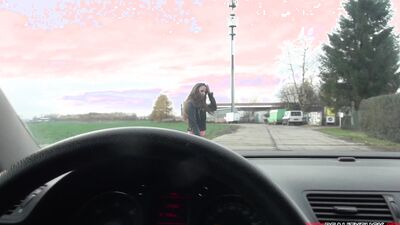 Amirah Adara gives amazing blowjob and nice fuck for help with a broken car
