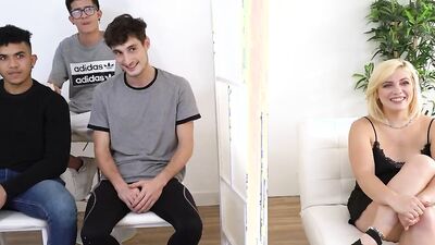 3 rooks for amateur Andrea: Do you really think she's only banging one?