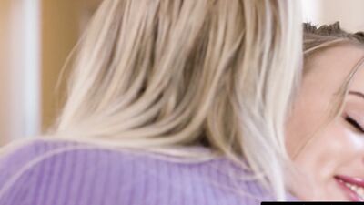 GIRLSWAY - Caring MILF Slimthick Vic Gets Emotional After Discovering Stepdaughter Kept Her Notes
