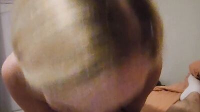 Nude Blonde MILF Blowjob: Swaying Tits and Explosive Facial