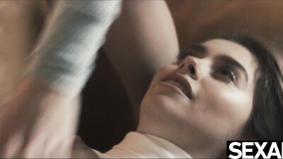 Watch these stunning girls eat pussy in a steamy lesbian 69