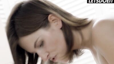 Jenifer Jane Enjoys Passionate Sex in Many Positions with Big Dick BF - WHITEBOXXX