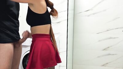 The Wife Decided to Get Back at Her Husband at the Party and Gave Blowjob to a Stranger