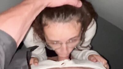 picked up a girl in the driveway and fucked her little pussy
