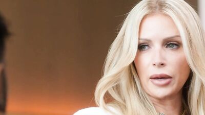 MILFY BBC-Hungry Divorcee Danielle Toys With Young Stud