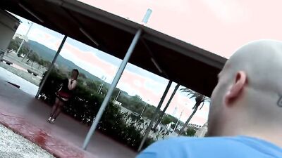 Scottish springbreaker looking for fun in spain