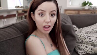 Vanna Bardot Gives Pitty BJ Discovers She like Dick More than Pussy - S1:E3