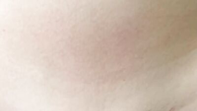 Multiple Cumshots in Bed