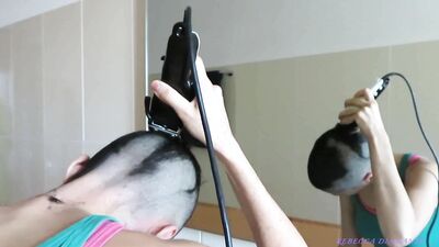 Italian Girl Shaves Her Head to Zero