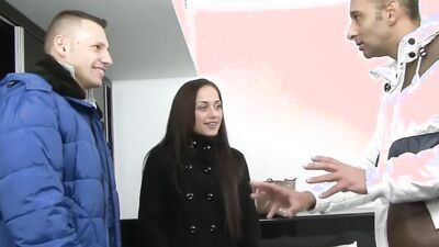 Cuckolding Wife Nomi Melone Craves a Black Cock