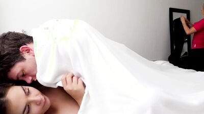 Sex with My Step Sister - S6:e4