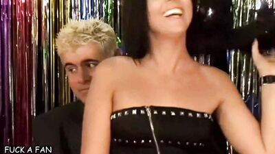 Mike Drains His Balls Deep Inside Madison Parker's Pussy!