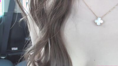 MgirlTV - Beautiful tits JAV Star,Rich in-car sex.Pleasant large amount of Creampie.