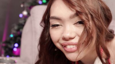 It's a Christmas miracle his giant cock didn't tear me apart