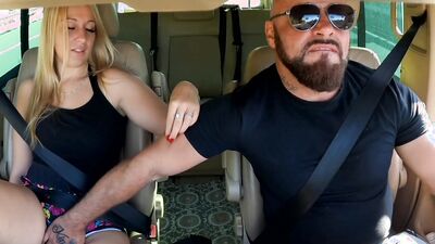 Stepdaughter in love sucks daddy's cock on the beach