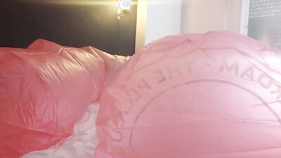 Looners' Christmas to cum!!!! Watch until the end...
