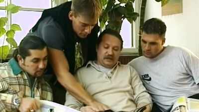 Self-help group of pantyhose fucker freaks out