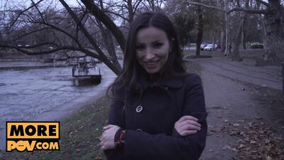 Slutting around town with dating app babe Alyssia Kent