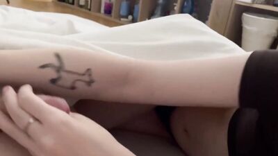 My girlfriend loves to suck and jump on a dick