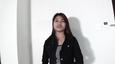 Gorgeous Asian Teen Offers Tight Pussy For Hot Creampie