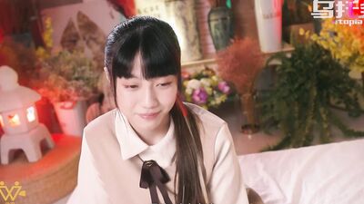 Young teacher first time handcuffed and BDSM- Psychoporn 色控