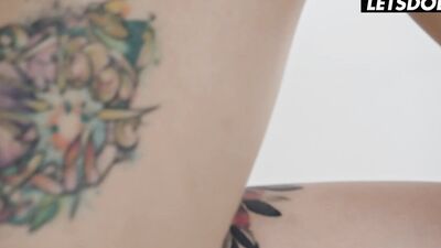 Tatted Beauty Fingered & Fucked To Orgasm - WHITEBOXXX