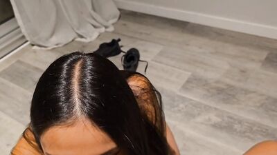 I met her on the internet and we had a date - HAPPY ENDING