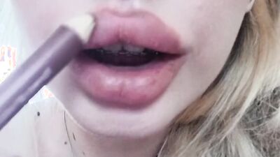 Fetish face Elza Kom