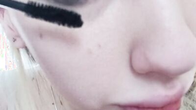 Fetish face Elza Kom