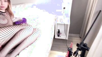 Caught my Naughty Stepsister Masturbating with Dildo and Didn't Miss the Moment