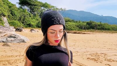 I Asked a Stranger to Film Me on the Beach, I Rewarded Him with a Very Wet Blowjob!