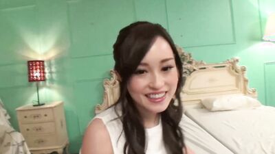 Girl With Big Tits Who Works At A Beauty Salon. An Expert At Sucking Makes Her Av Debut!