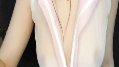 Hardcore fuck session with a sweet-faced hottie from a dating app - uncensored JAV!