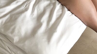 Perfect brunette with big ass fucks after beach and gets cumshoot on her boobs