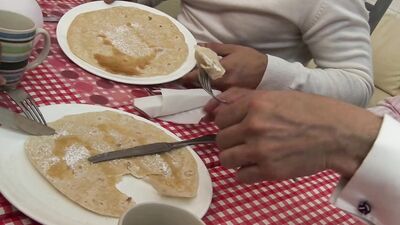 Amy Azurra Carly Parker And Chloe Serve More Than Pancakes At This Diner- Titopia