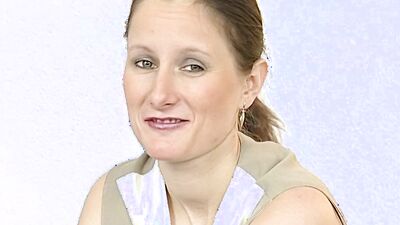 German housewife fucks dildo on camera