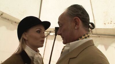 Carolina De Lys Takes Her Commanders Cock- Titopia