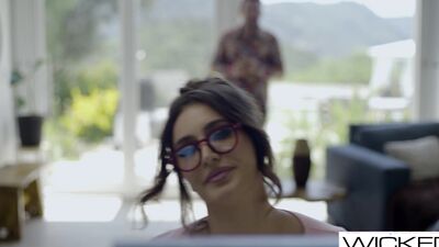 My Hot Nerdy Big Tittied Gf Helped Me So I Fucked Her Hard