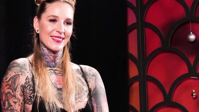 Tattooed Slut Gets Fucked Properly and Makes a Masturbation Show